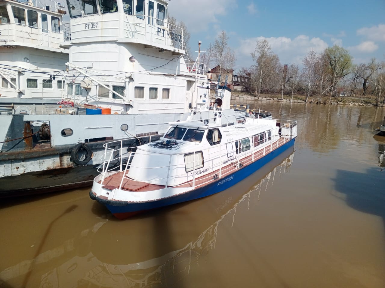 Спуск на воду и ввод в эксплуатацию служебного судна «Патрульный-2» в навигацию 2025 года